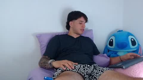 Manuel online show from 06.11.26