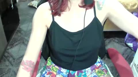 Manu Escarlate online show from 09.23.25