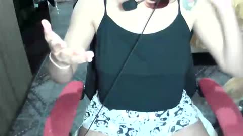 Manu Escarlate online show from 09.25.25