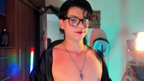 mar_alexis online show from 02.15.26