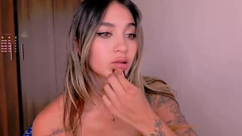 Snapshot of mara__ross chatting on 02.26.25 Mara Independent Model online show from 02.26.25