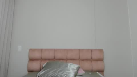 mara modelo independiente online show from 10.24.25