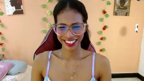 Snapshot of mara_summer chatting on 06.26.26 Mara 3 online show from 06.26.26