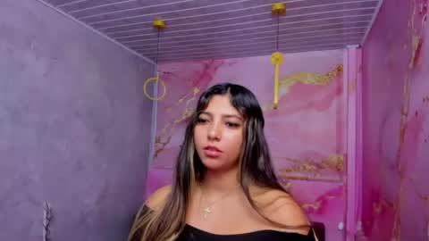 maraluna__ online show from 07.05.26