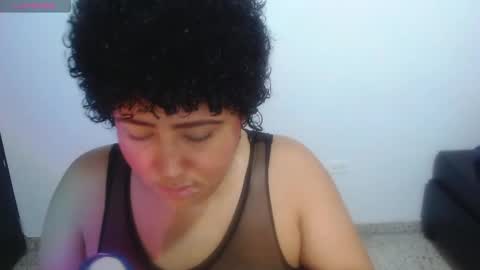 Snapshot of marasilk chatting on 09.13.25 Mara Silk online show from 09.13.25