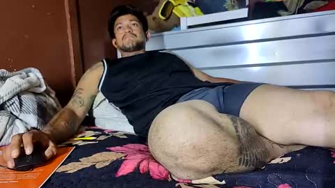 Snapshot of maravillanelsonernesto chatting on 05.16.26 maravillanelsonernesto online show from 05.16.26