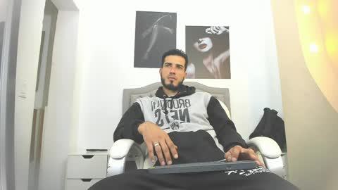 Marc Ruffalo online show from 04.15.26