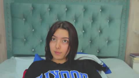 Snapshot of marcelaa_fox chatting on 09.27.25 Marcela online show from 09.27.25