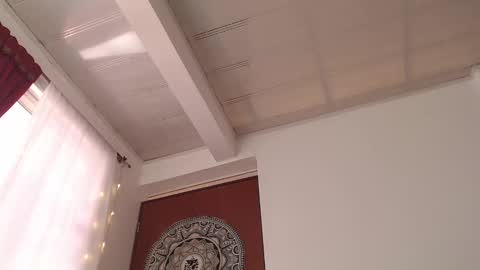 Snapshot of marceline_uu chatting on 02.19.25 M A R C I online show from 02.19.25