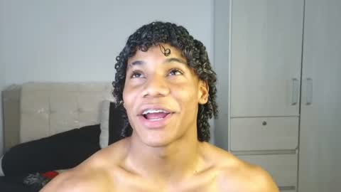 Snapshot of marcelo_dosantos77 chatting on 06.26.26 MARCELO online show from 06.26.26