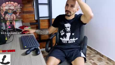 Marck  Independent model  online show from 12.22.25