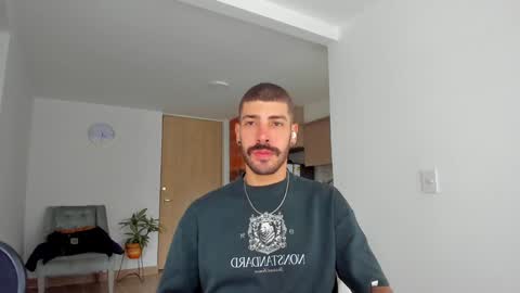 Snapshot of marco_tahani_ chatting on 01.04.25 Marco IG marco tahani online show from 01.04.25