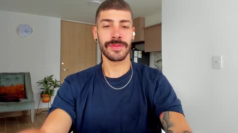 Snapshot of marco_tahani_ chatting on 01.05.25 Marco IG marco tahani online show from 01.05.25