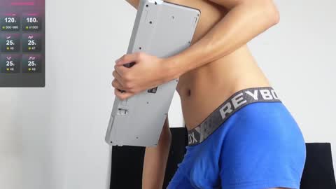 Snapshot of marcoalexlatino chatting on 01.26.25 Marco online show from 01.26.25