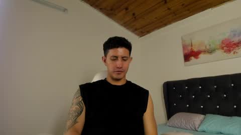 Snapshot of marcos_vieyra chatting on 05.27.26 marcos_vieyra online show from 05.27.26