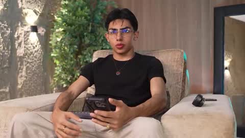 Marco and Ethan online show from 12.17.25