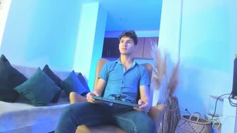 marcus_fire online show from 02.16.25