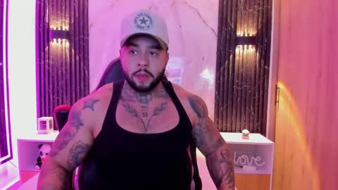 Snapshot of marcus_fit1 chatting on 10.12.25 Marcus online show from 10.12.25