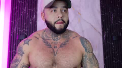 Snapshot of marcus_fit1 chatting on 02.04.26 Marcus online show from 02.04.26