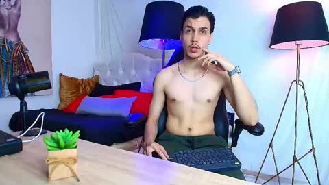 Marcus Hanks online show from 01.12.26