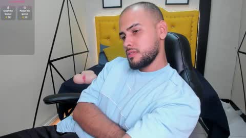 Snapshot of marcus_soler chatting on 02.27.26 marcus_soler online show from 02.27.26