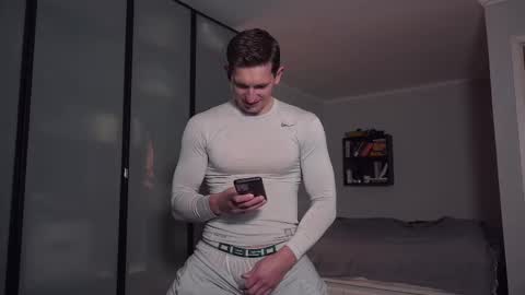 Snapshot of marcusdiamond chatting on 02.15.26 Marcus Diamond online show from 02.15.26