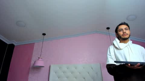 Snapshot of marcusgrayy chatting on 04.19.26 Marcus online show from 04.19.26