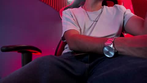 Snapshot of marcusgrayy chatting on 06.25.26 Marcus online show from 06.25.26