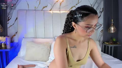 Snapshot of marelynsummer chatting on 01.17.26 Marelyn online show from 01.17.26