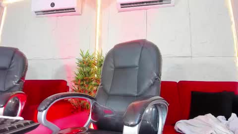 Snapshot of marelynsummer chatting on 02.17.26 Marelyn online show from 02.17.26