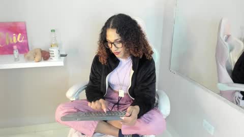 marfilastrom online show from 01.10.25