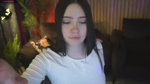 Snapshot of margaritagrey chatting on 05.18.26 margaritagrey online show from 05.18.26