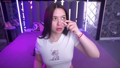 Snapshot of margaritagrey chatting on 05.19.26 margaritagrey online show from 05.19.26