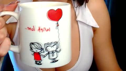 Snapshot of margeritirell chatting on 10.07.25 Margo online show from 10.07.25