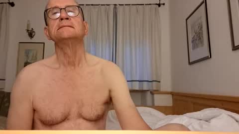 marginalie online show from 09.30.25