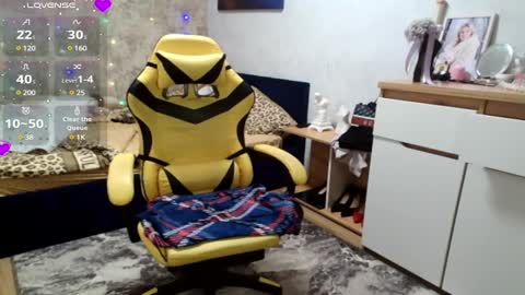 Mari online show from 02.07.25