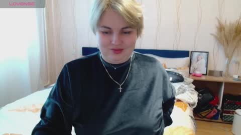 Snapshot of mari_77777 chatting on 02.04.26 Mari online show from 02.04.26