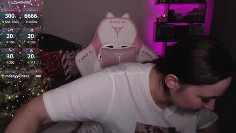 mari moore online show from 12.18.24