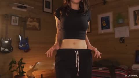 Alfonsina online show from 10.08.25