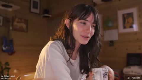 Alfonsina online show from 10.13.25