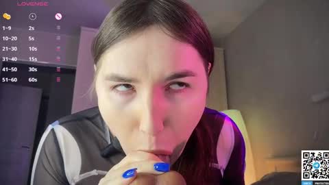 Snapshot of maria_bowie chatting on 02.13.26 Maria online show from 02.13.26