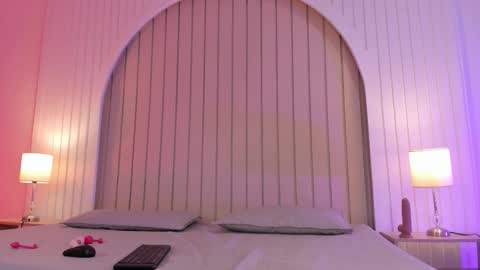 Maria  online show from 12.19.25