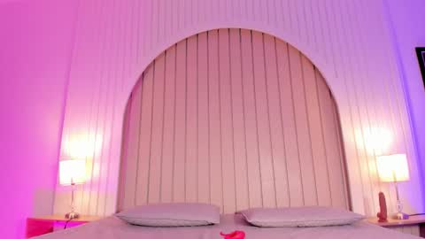 Snapshot of maria_gil chatting on 02.11.26 Maria online show from 02.11.26