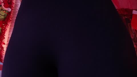 Snapshot of maria_rosse chatting on 01.03.25 Mara online show from 01.03.25