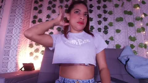 Snapshot of maria_rosse chatting on 01.15.25 Mara online show from 01.15.25