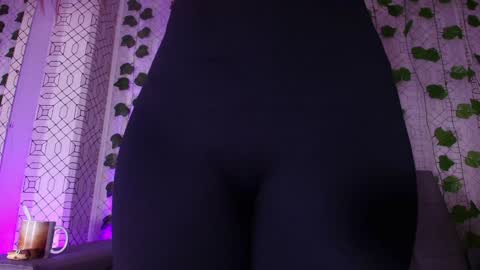 Snapshot of maria_rosse chatting on 01.16.25 Mara online show from 01.16.25