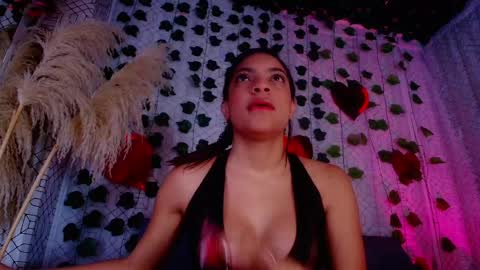 Snapshot of maria_rosse chatting on 02.21.25 Mara online show from 02.21.25