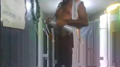 Snapshot of mariaevamotta5 chatting on 02.14.26 casal delicia online show from 02.14.26