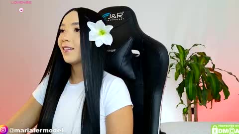 Maria Fer online show from 11.23.25