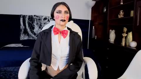 Snapshot of mariagh_ chatting on 10.30.25 Maria online show from 10.30.25